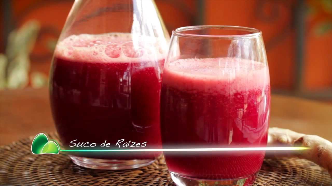 Deliciosos Sabores Refrescantes de Frutas Tropicais